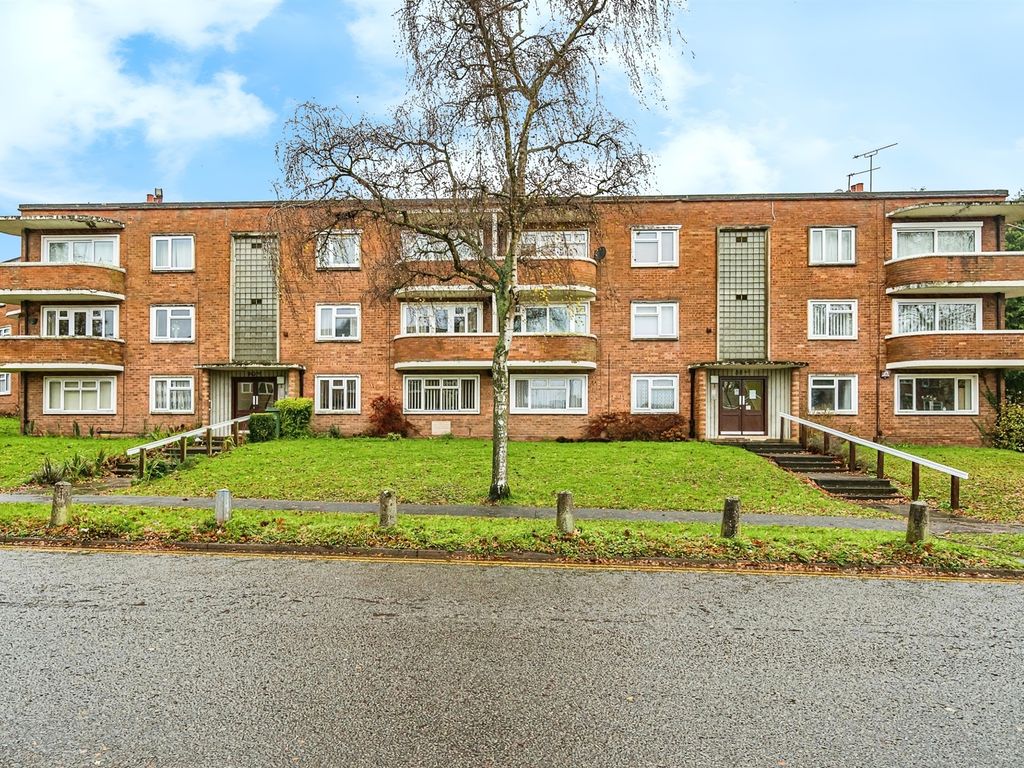 1 bed flat for sale in The Broadway, Stourbridge DY8, £110,000 Zoopla