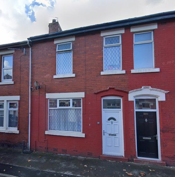 3 bed terraced house to rent in Clyde Street, Ashton On Ribble, Preston