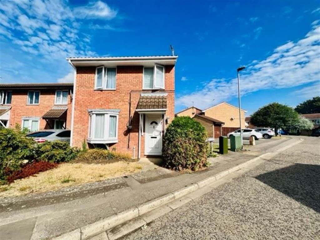 3 bed semidetached house for sale in Stamper Street, South Bretton