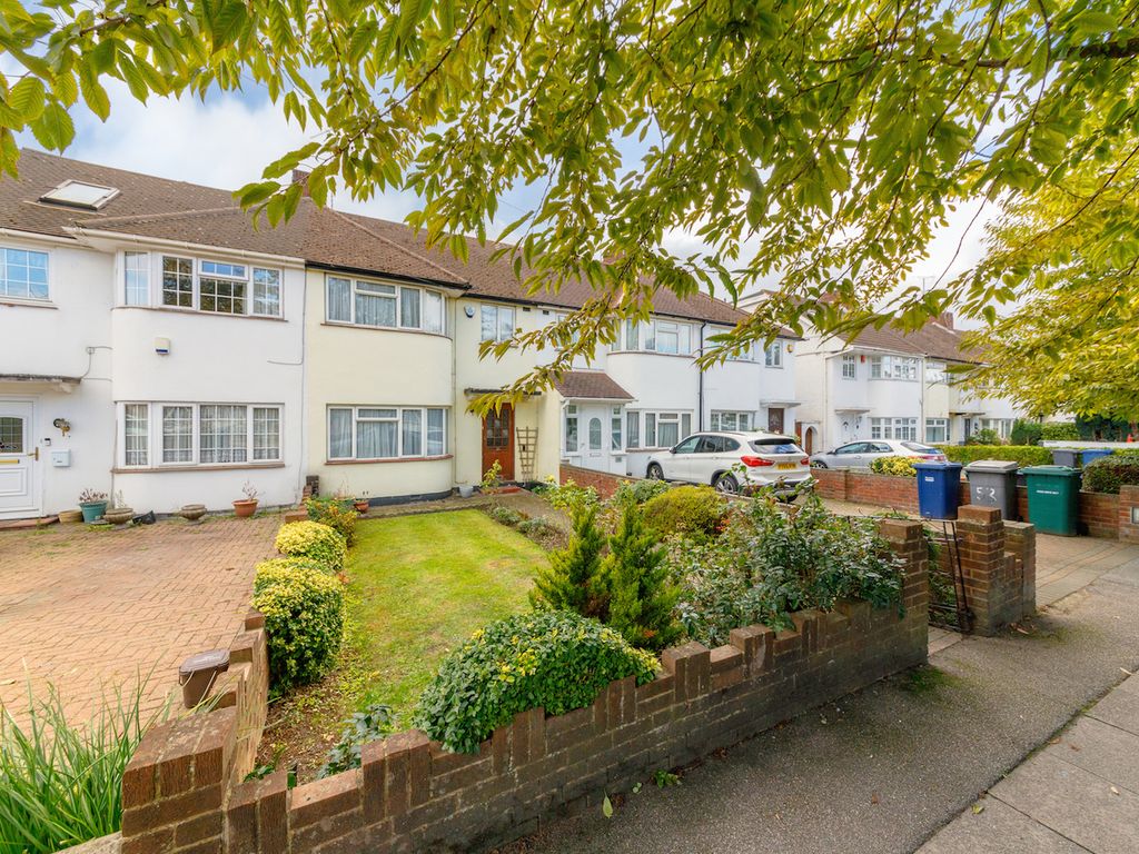 3 bed terraced house for sale in Devonshire Road, Mill Hill NW7 Zoopla