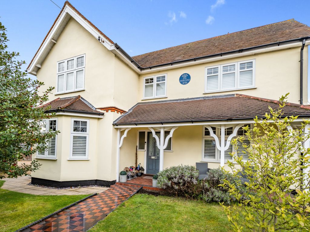 4 bed detached house for sale in Lysons Avenue, Ash Vale, Surrey GU12 Zoopla