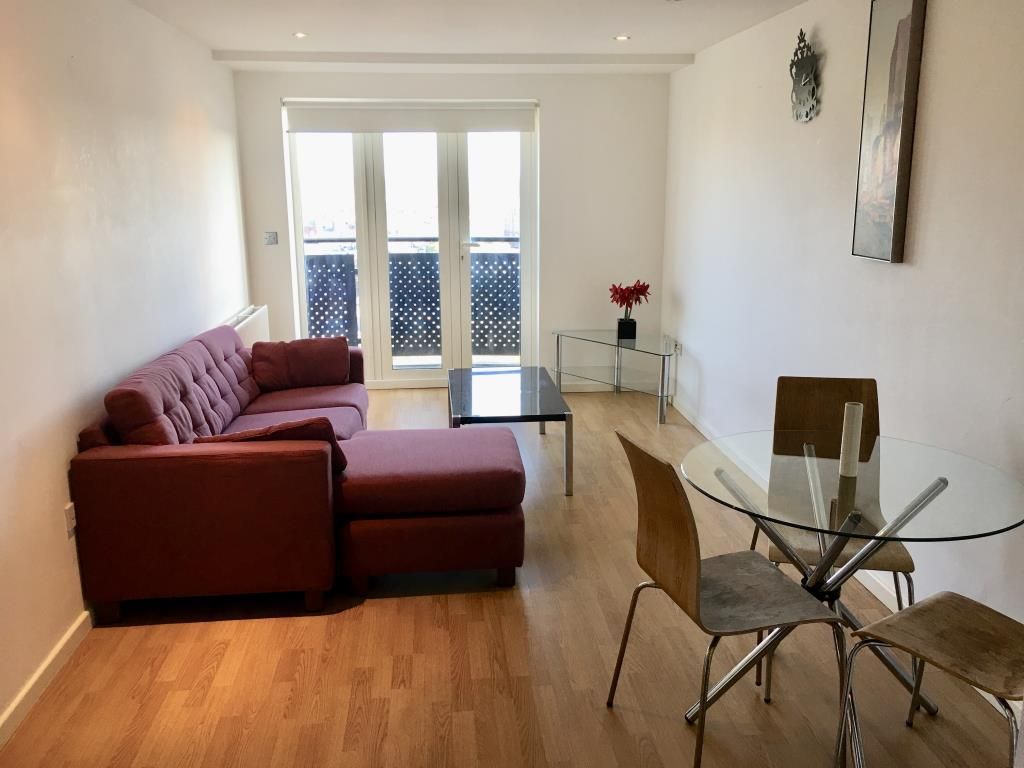 1 bed flat to rent in Hive, Masshouse Plaza, Birmingham B5 Zoopla