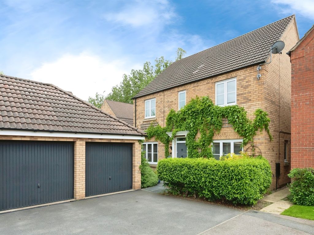 4 bed detached house for sale in Itter Lane, Calvert, Buckingham MK18