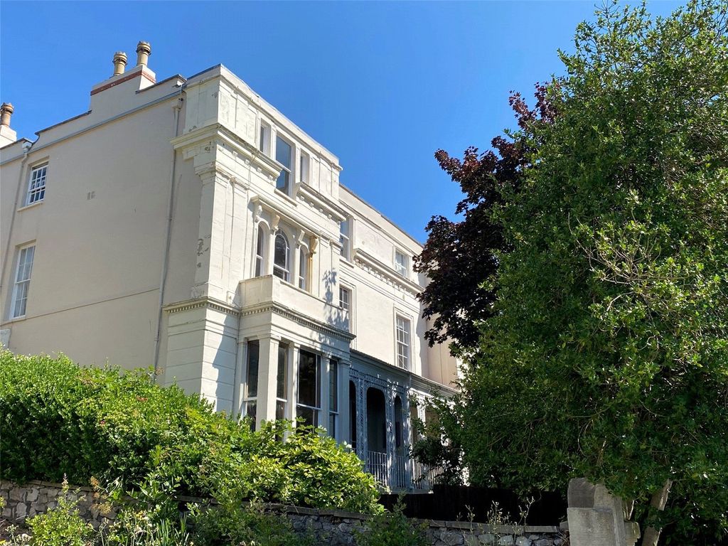 1 bed flat for sale in Cotham Road, Cotham, Bristol BS6, £300,000 Zoopla