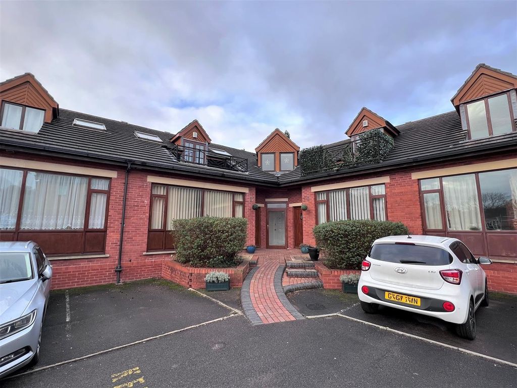 1 bed flat for sale in High Street, Stonehouse GL10 Zoopla
