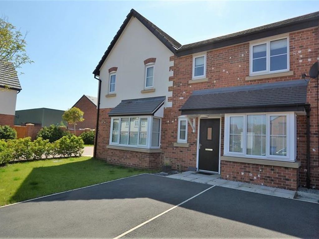 3 bed semidetached house to rent in Severn Way, Holmes Chapel, Crewe