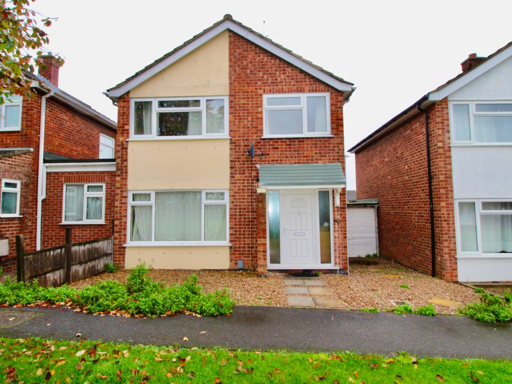 3 bed semidetached house to rent in Ashridge Walk, Yaxley