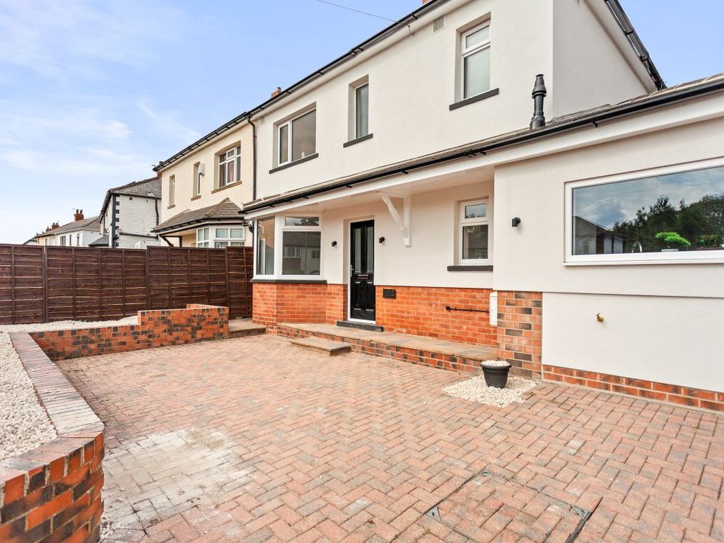 3 bed semidetached house for sale in Broadway, Leeds LS15 Zoopla