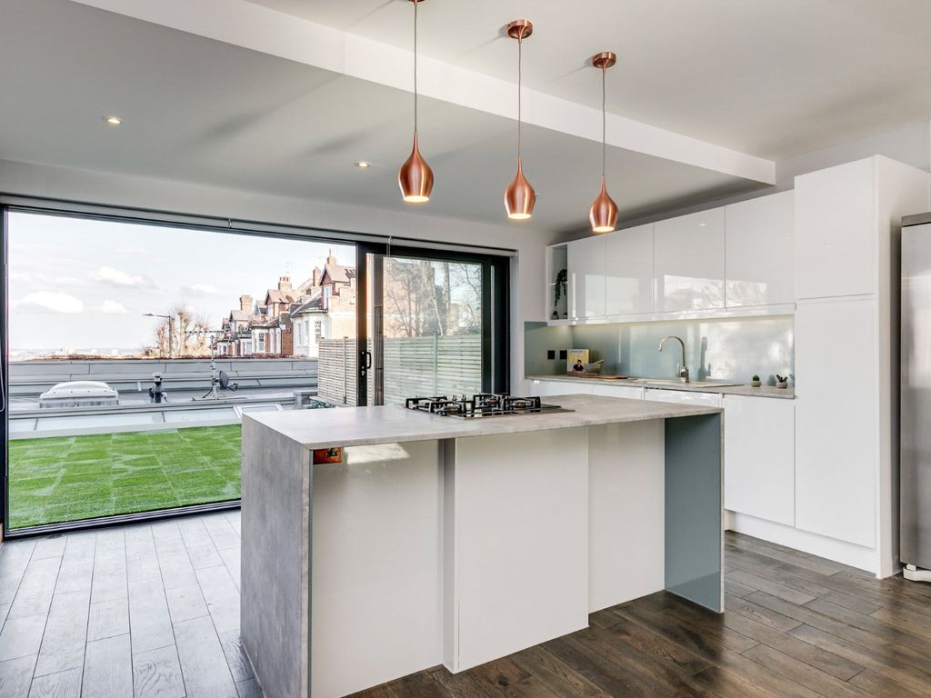 Coolhurst Road, Crouch End, London N8  