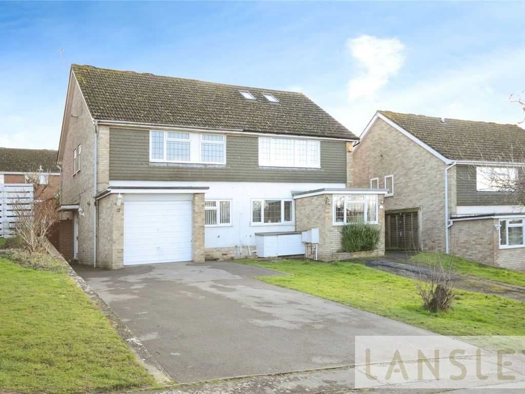 3 bed semidetached house for sale in Robin Way, Tilehurst, Reading