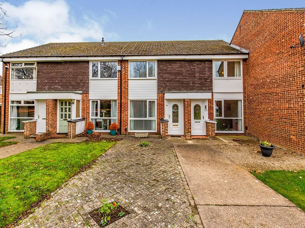 2 bed terraced house to rent in Sparrow Hall Drive, Darlington, County