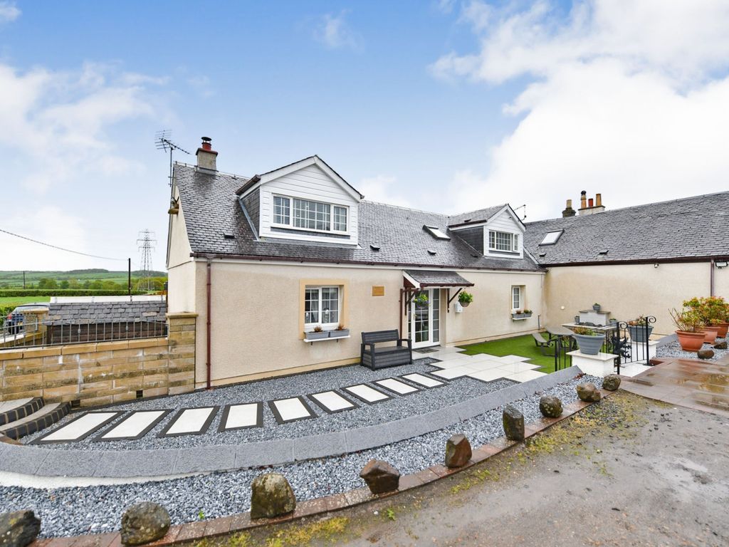 3 bed semidetached house for sale in Dalry Road, Dalgarven, Kilwinning