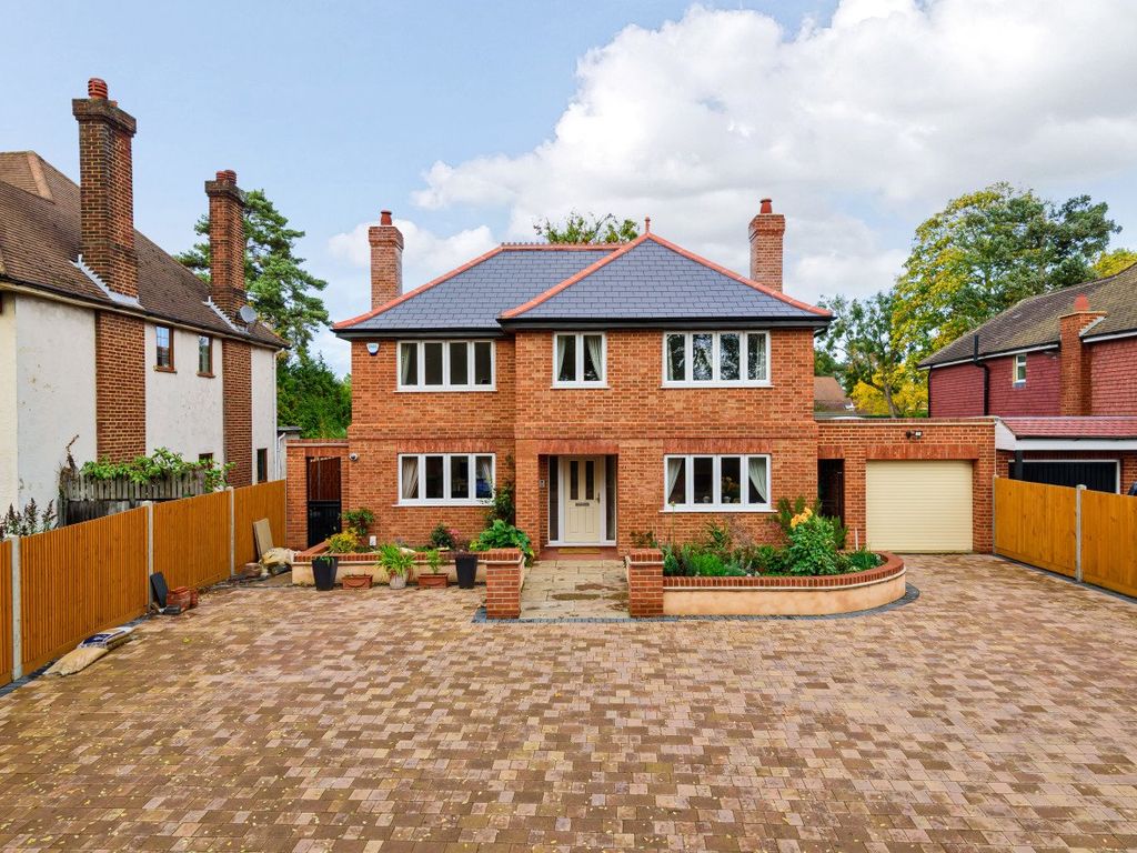4 bed detached house for sale in Plaistow Lane, Bromley BR1 Zoopla