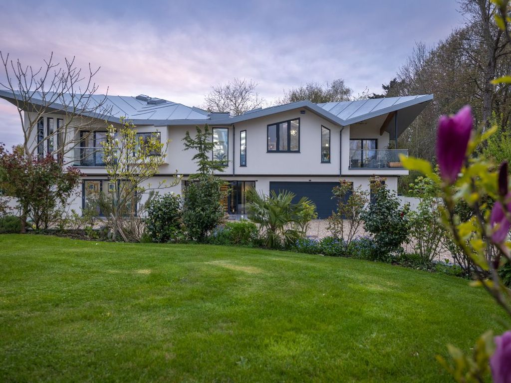 6 bed detached house for sale in Maresfield, Uckfield TN22 Zoopla