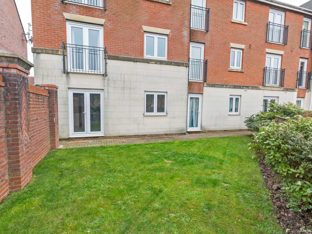 2 bed flat for sale in Weavers Court, Buckshaw Village, Chorley