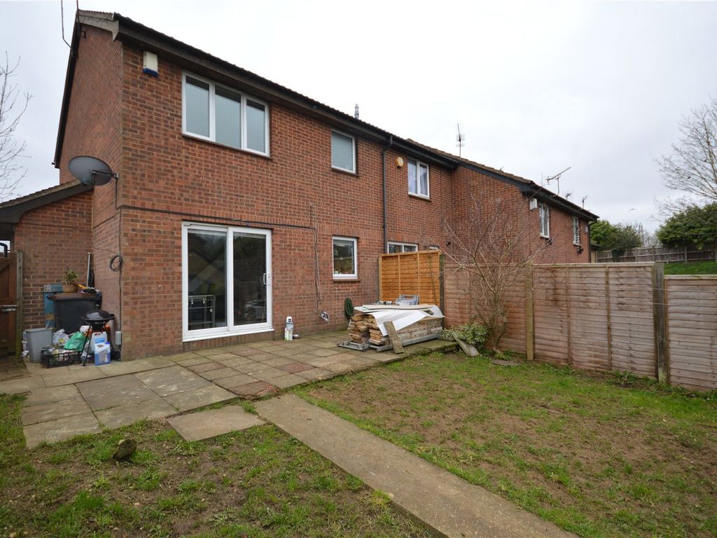 1 bed terraced house for sale in Coverdale, Luton, Bedfordshire LU4