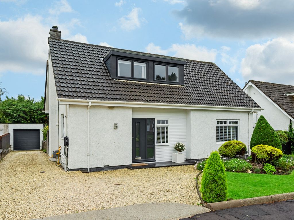 4 bed bungalow for sale in Waterside Gardens, Carmunnock, Glasgow G76 Zoopla