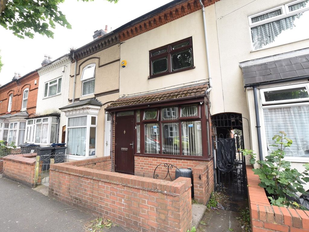 4 bed terraced house for sale in Pretoria Road, Birmingham B9, £220,000