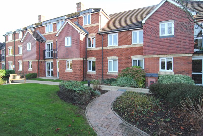 1 bed property for sale in Hamlet Lodge, Heathville Road, Gloucester GL1 Zoopla