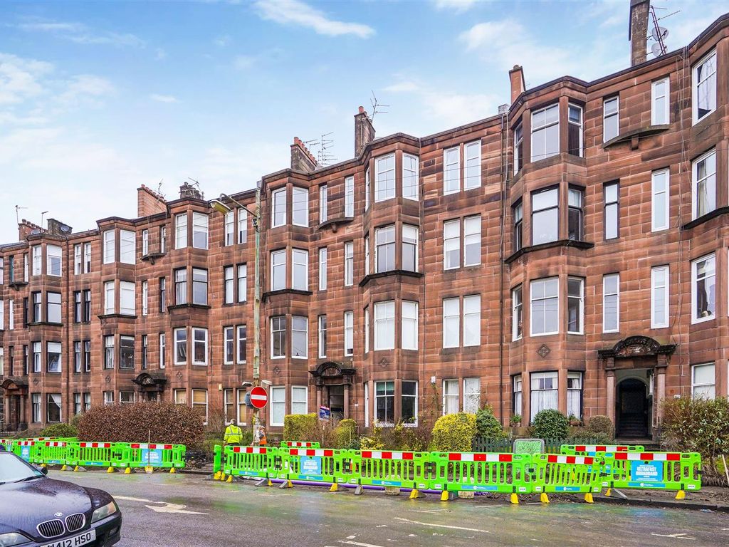 2 bed flat for sale in Novar Drive, Dowanhill, Glasgow G12, £220,000 Zoopla