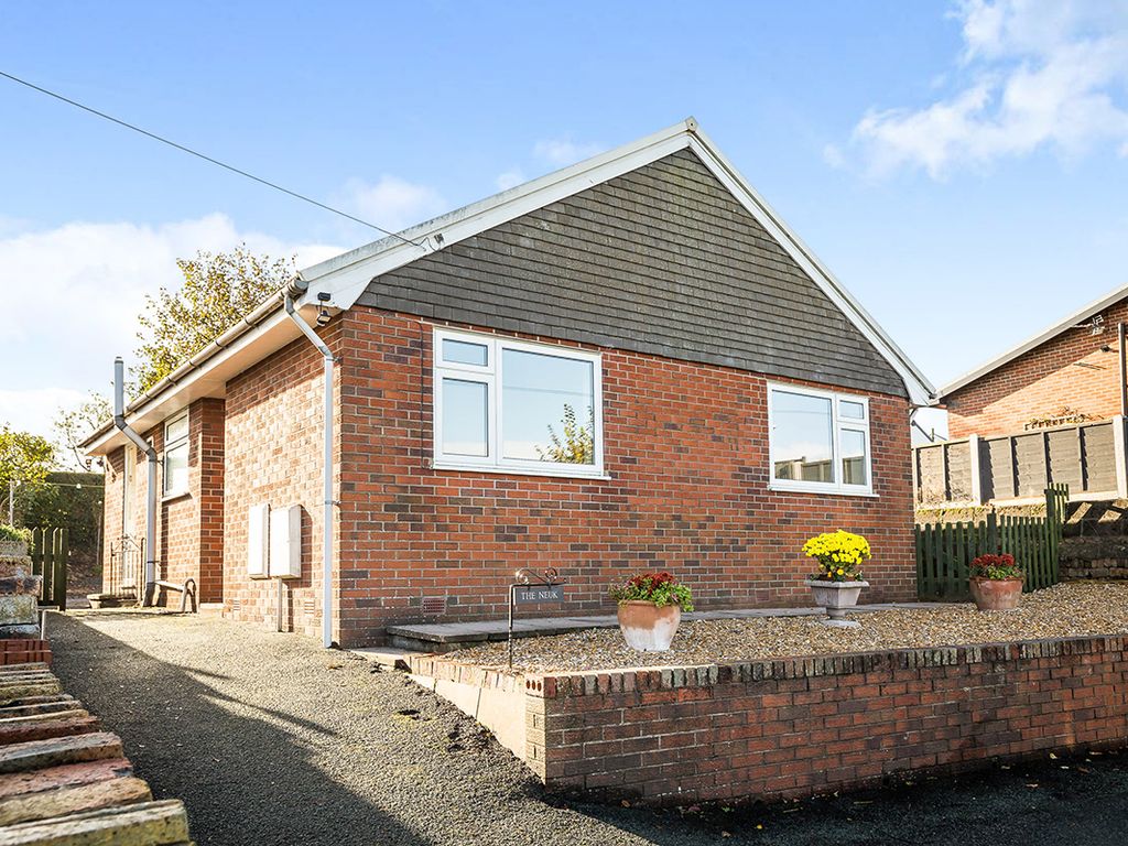 2 bed bungalow for sale in Trefonen Road, Morda, Oswestry, Shropshire SY10 Zoopla