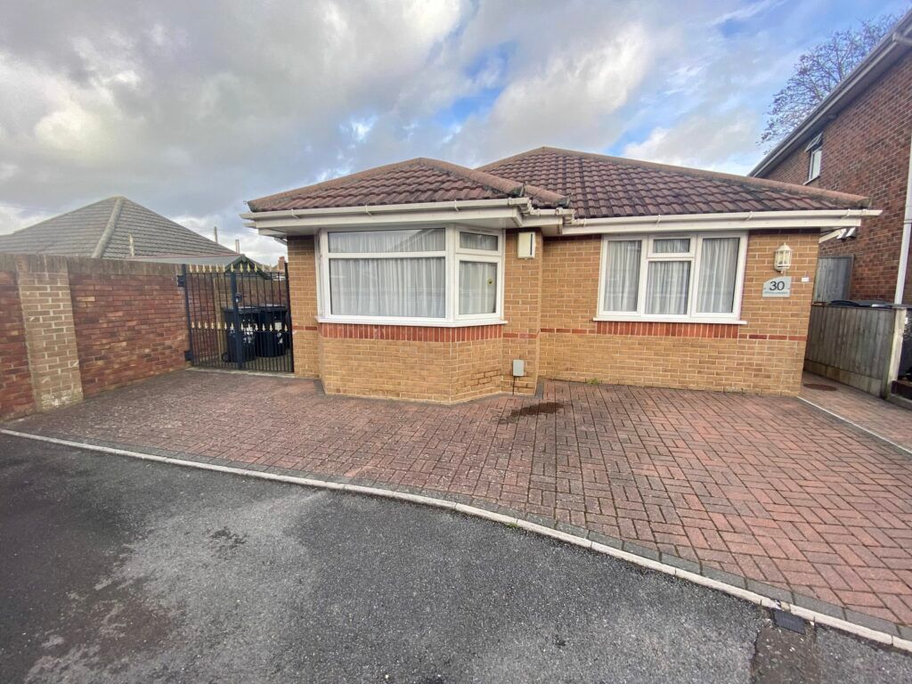 Charles Gardens, Bournemouth BH10