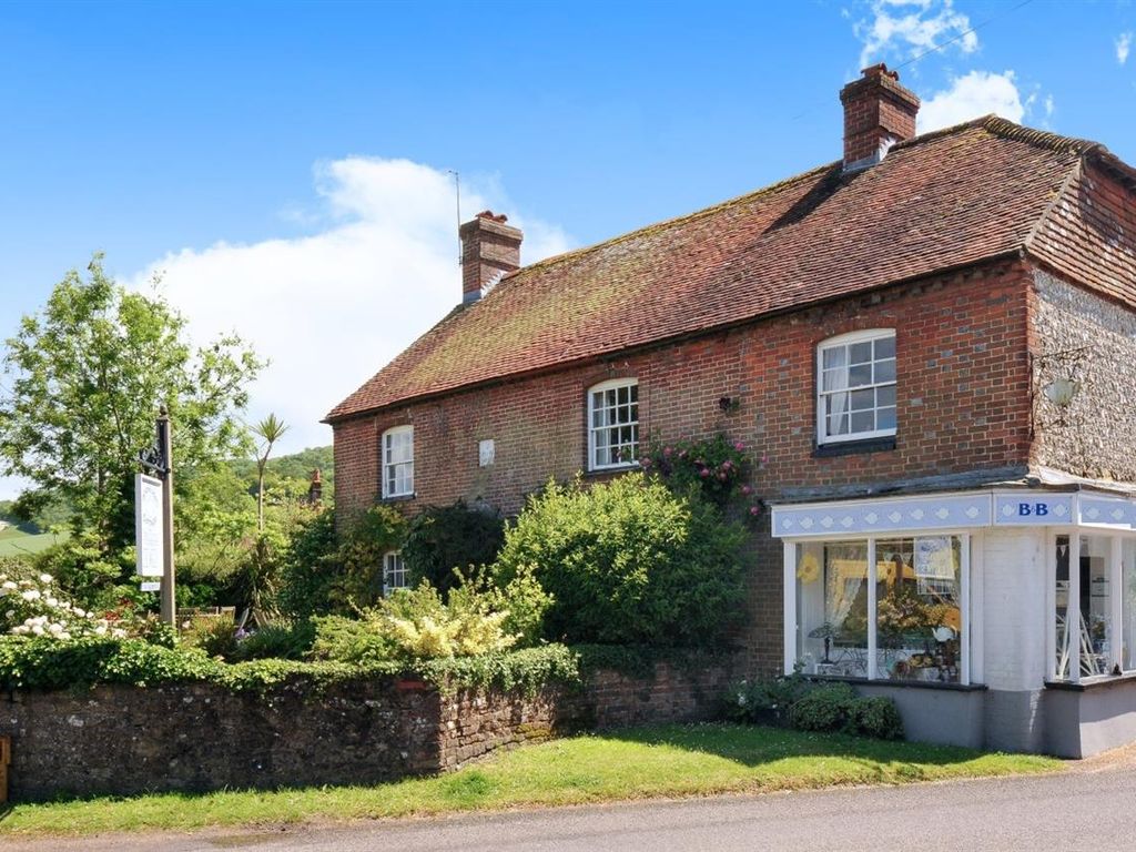 Property Details For Moonlight Cottage Cocking Midhurst Gu29 0hn