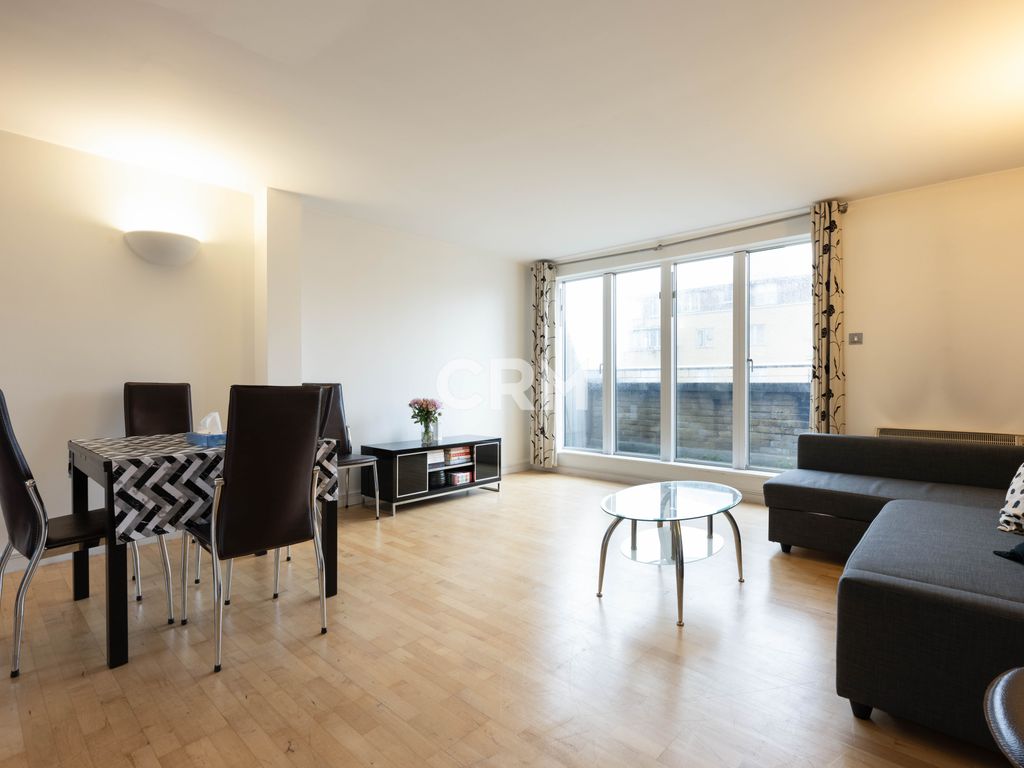 2 bed flat to rent in Larch Court, Admiral Walk, London W9, £2,496 pcm