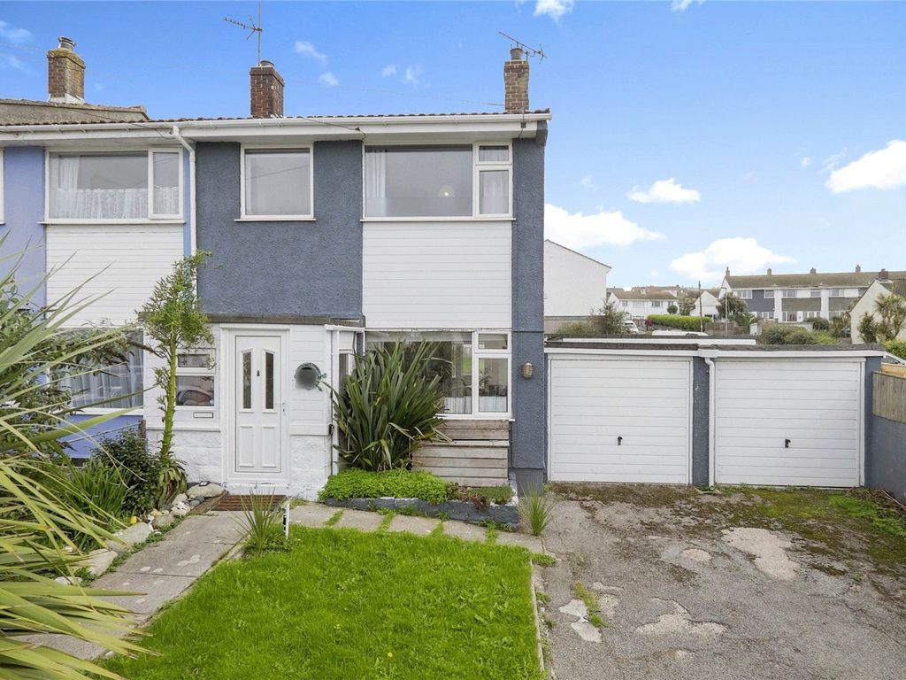 3 bed end terrace house for sale in Unity Road, Porthleven, Helston