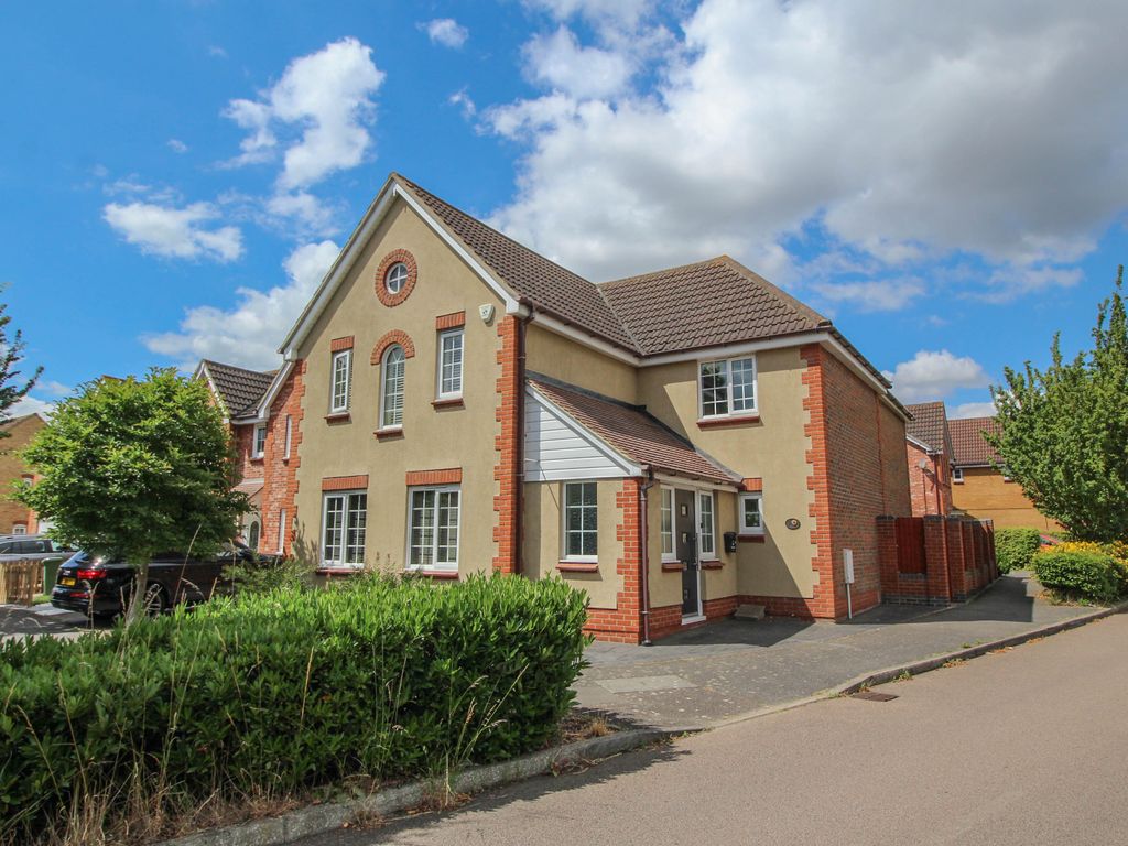 Farne Drive, Wickford SS12  