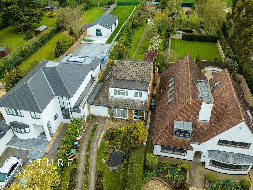 4 bed detached house for sale in Abbots Road, Abbots Langley WD5 Zoopla