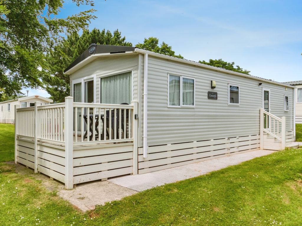 2 bed property for sale in Goodrington Road, Paignton, Devon TQ4, £