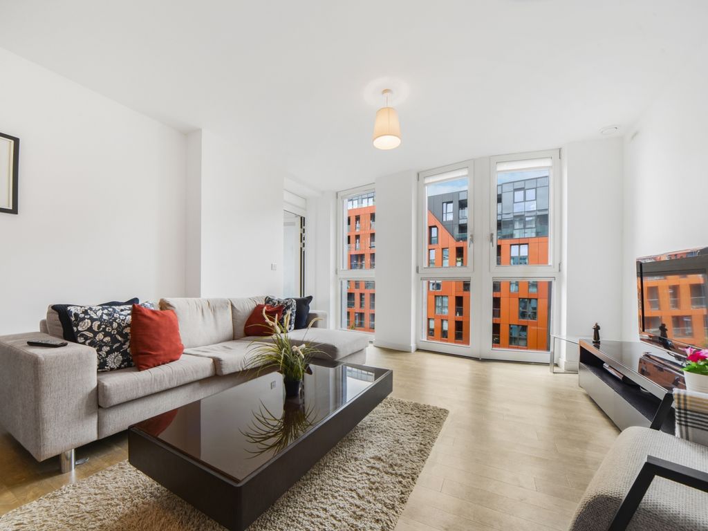 1 bed flat to rent in Poldo House, Enderby Wharf, Greenwich SE10, £