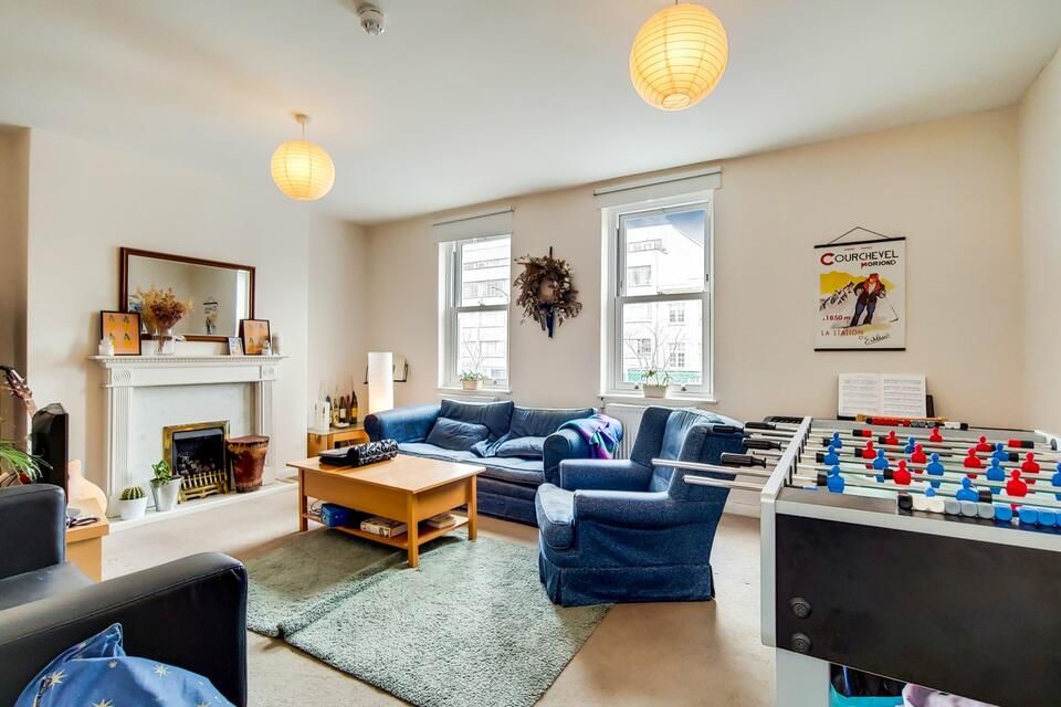 4 bed flat to rent in Walworth Road, London SE17 Zoopla