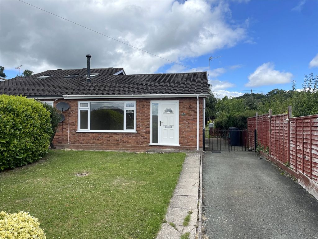 3 bed bungalow for sale in Maes Y Foel, Llansantffraid, Powys SY22 Zoopla