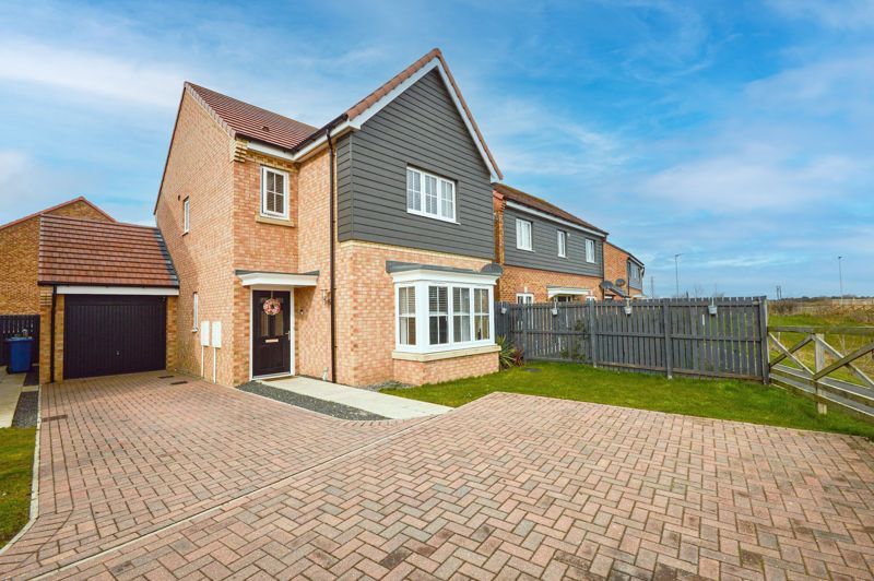 4 bed detached house for sale in Poppy Drive, Blyth NE24 Zoopla