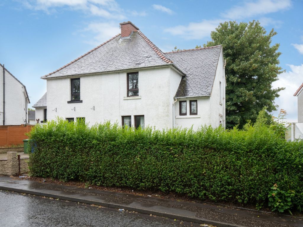 3 bed semidetached house for sale in Stewarton Road, Thornliebank