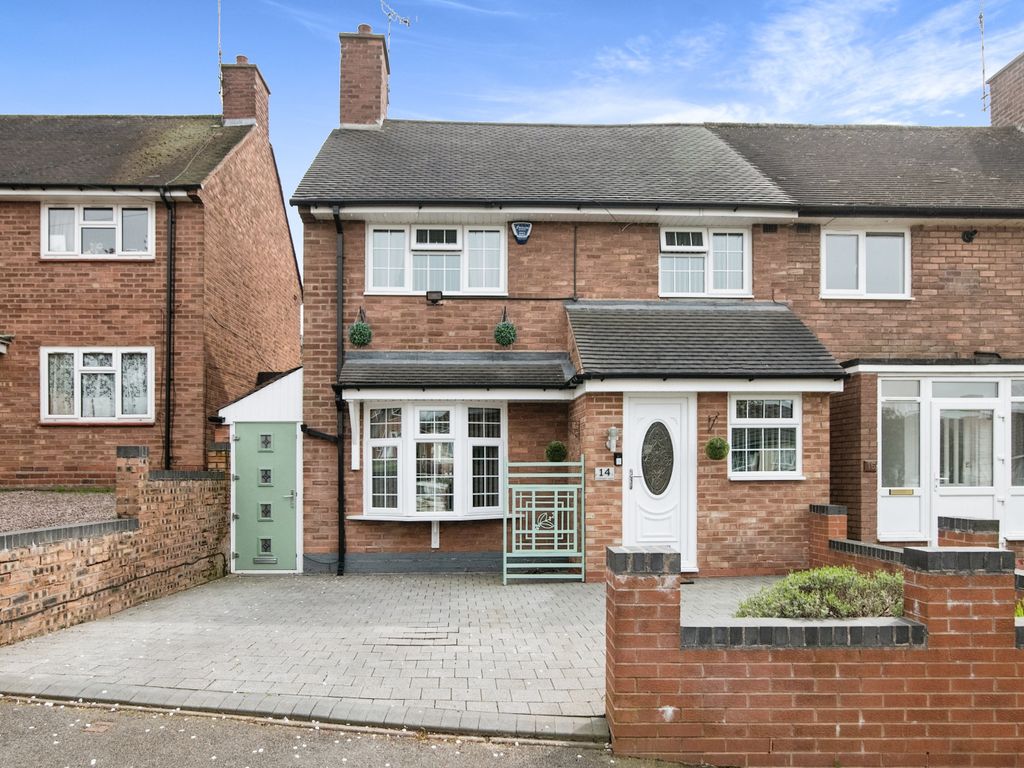 4 bed semidetached house for sale in Cromwell Lane, Birmingham B31