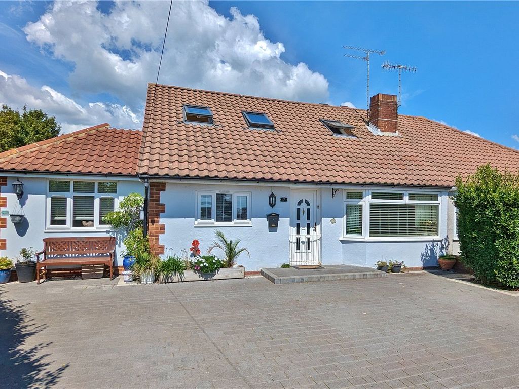 4 bed semidetached house for sale in Castle Close, Worthing, West
