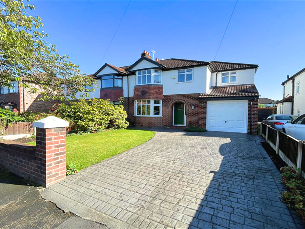 4 bed semidetached house for sale in Harrow Road, Sale M33 Zoopla