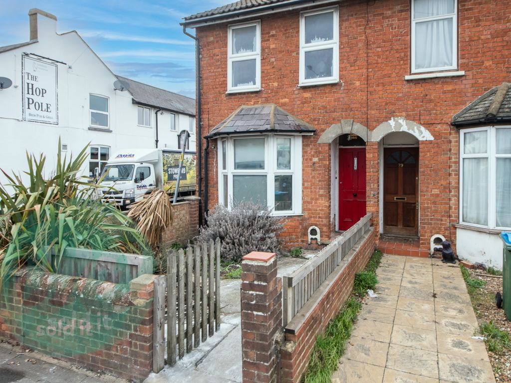 3 bed end terrace house for sale in Bicester Road, Aylesbury HP19 Zoopla