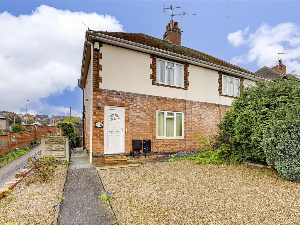 2 bed semidetached house for sale in Calverton Road, Arnold