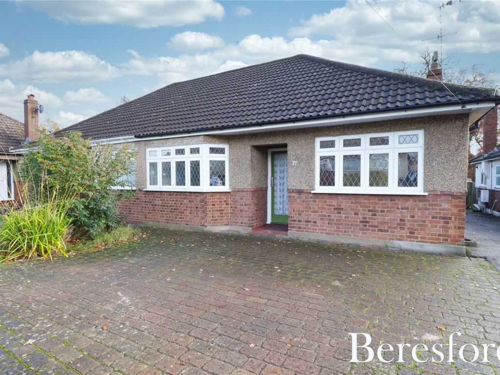 2 bed bungalow for sale in Heybridge Road, Ingatestone CM4, £425,000 Zoopla
