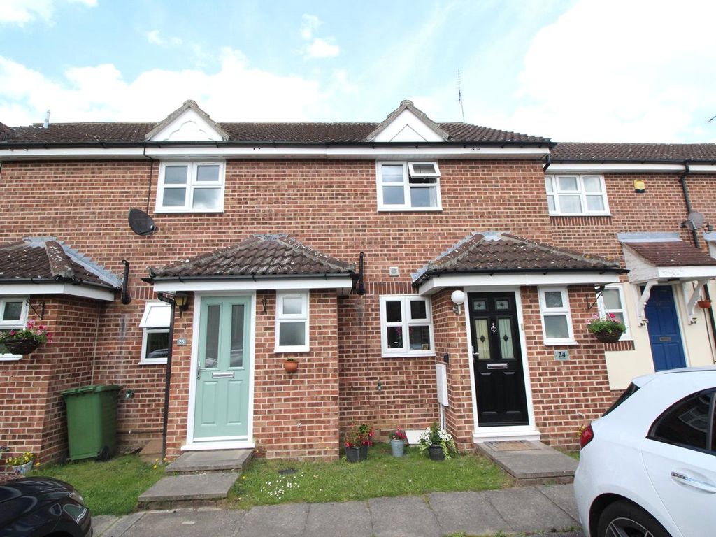 2 bed terraced house to rent in Sussex Way, Billericay CM12 Zoopla