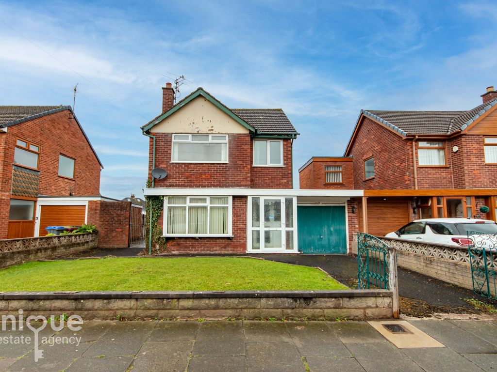 3 bed link detached house for sale in Briarwood Drive, Blackpool FY2, £