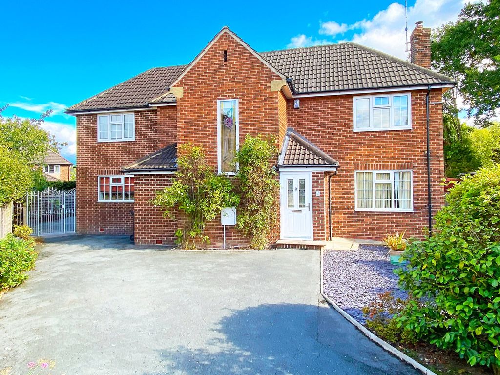 4 bed detached house for sale in St. Ronans Close, Harrogate HG2 Zoopla