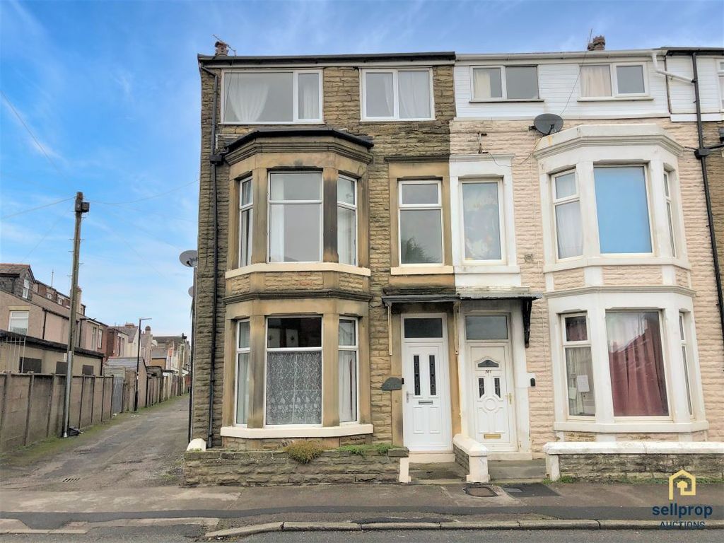 3 bed end terrace house for sale in 203 Westminster Road, Morecambe