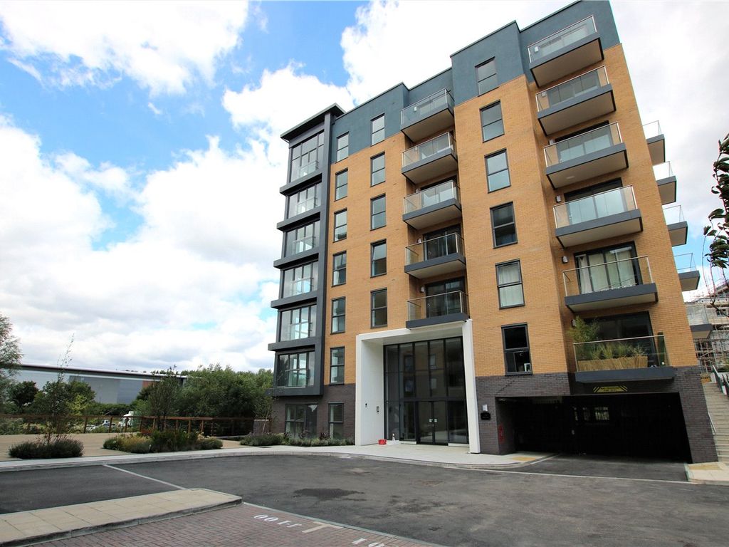 1 bed flat to rent in Osprey House, Bedwyn Mews, Reading, Berkshire RG2