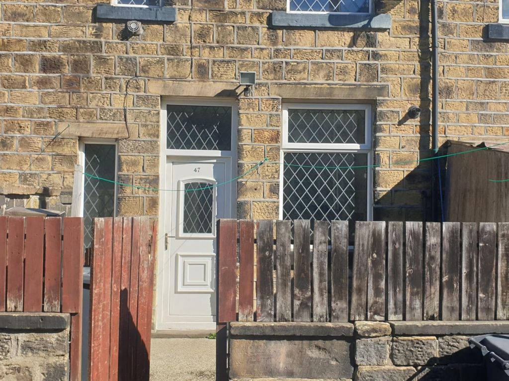 3 bed terraced house to rent in Fell Lane, Keighley BD22, £700 pcm Zoopla