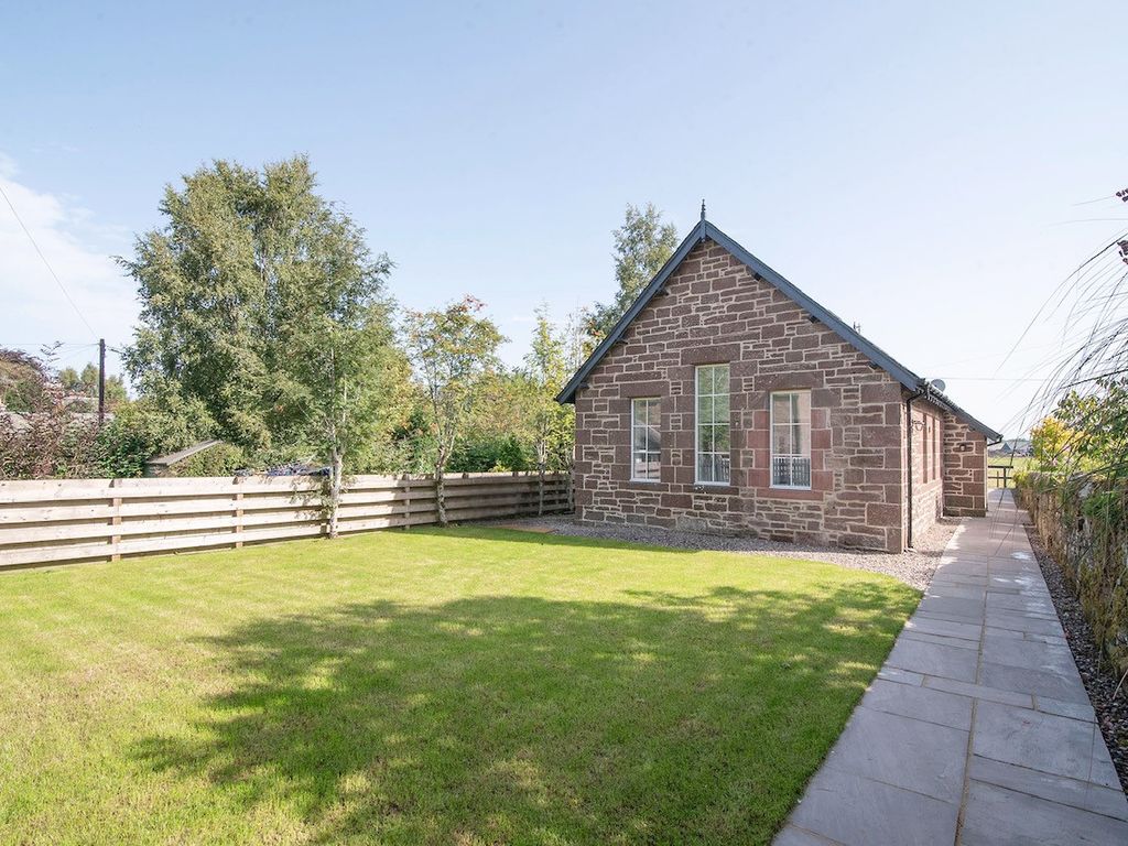 4 bed detached house for sale in Willoughby Street, Muthill, Crieff PH5